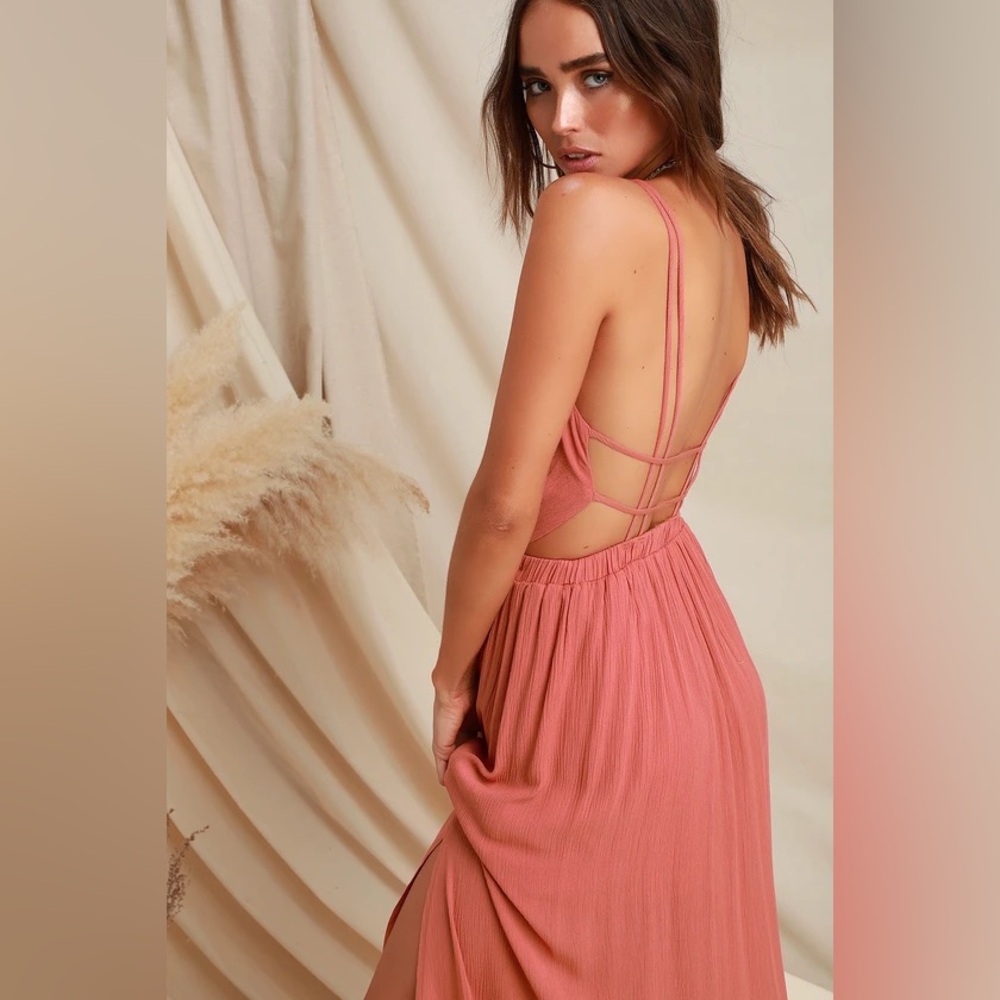NWTs Lulu’s Lost in Paradise Maxi Dress in Rusty Rose XXS